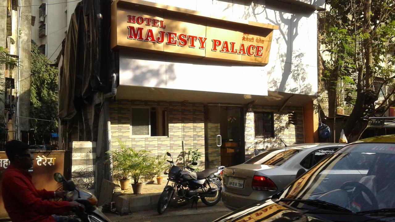 Hotel Majesty Palace Mumbai Exterior photo